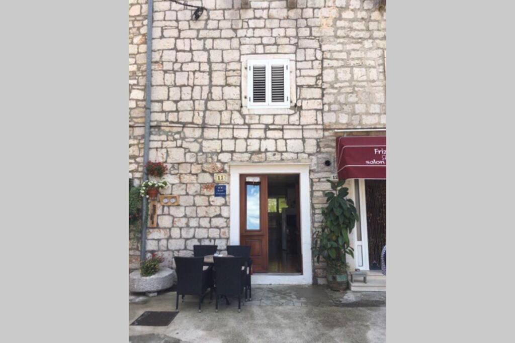 Apartman Knezovic 斯塔里格勒 外观 照片